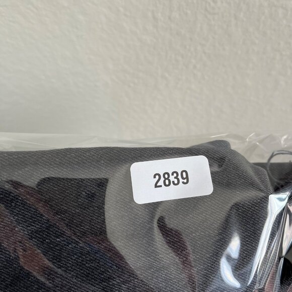 Topshop Womens Straight Leg High Waisted Black Denim Jeans Size 26 Frayed grunge - Picture 11 of 11